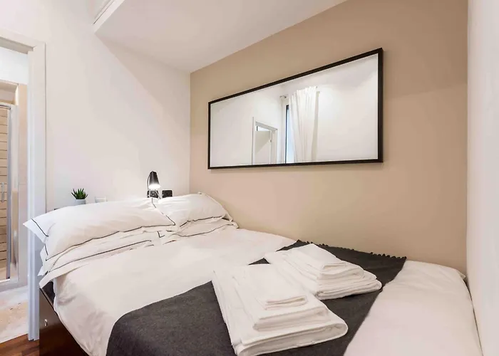Pantheon Cestari Apartamento *
